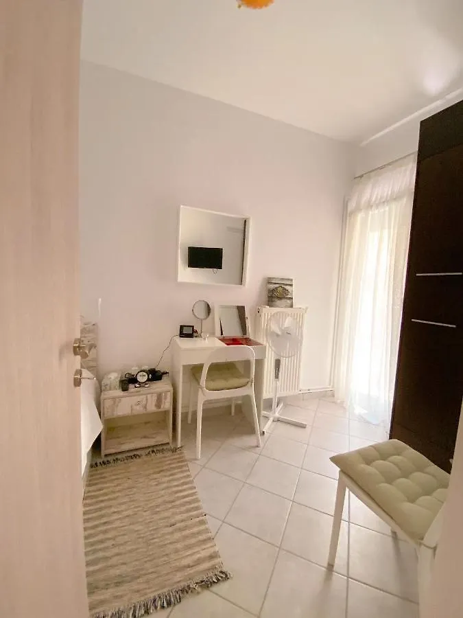 A Wonderful Apartment In Front Of The Sea! Peraia